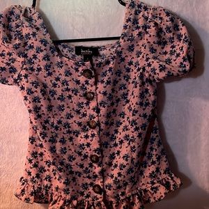 🦋0002 Kids blouse Size 7/8 Small🦋